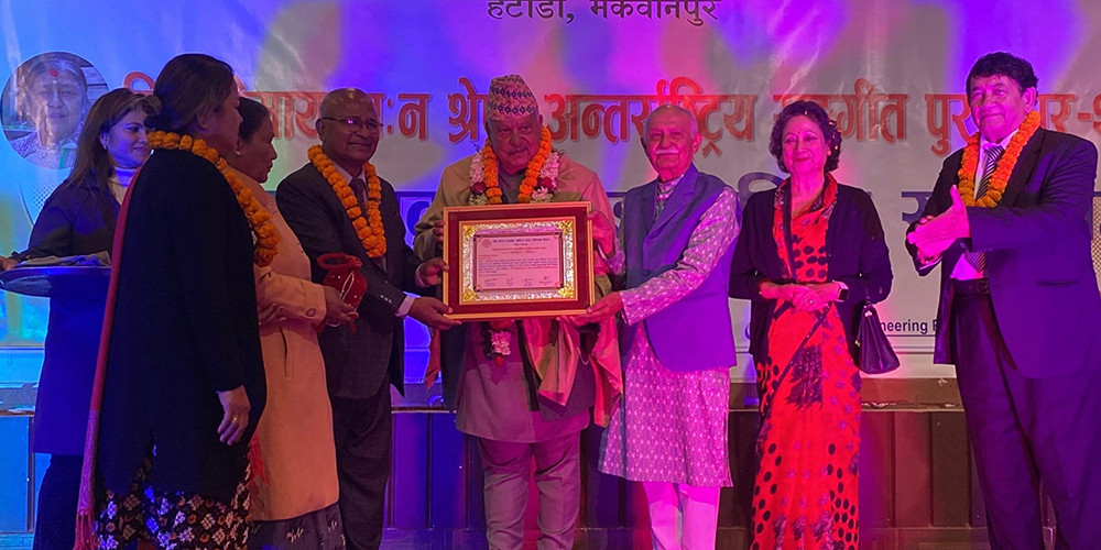 गीतकार शाहलाई ‘बिजुलीमाया वनः श्रेष्ठ’ पुरस्कार